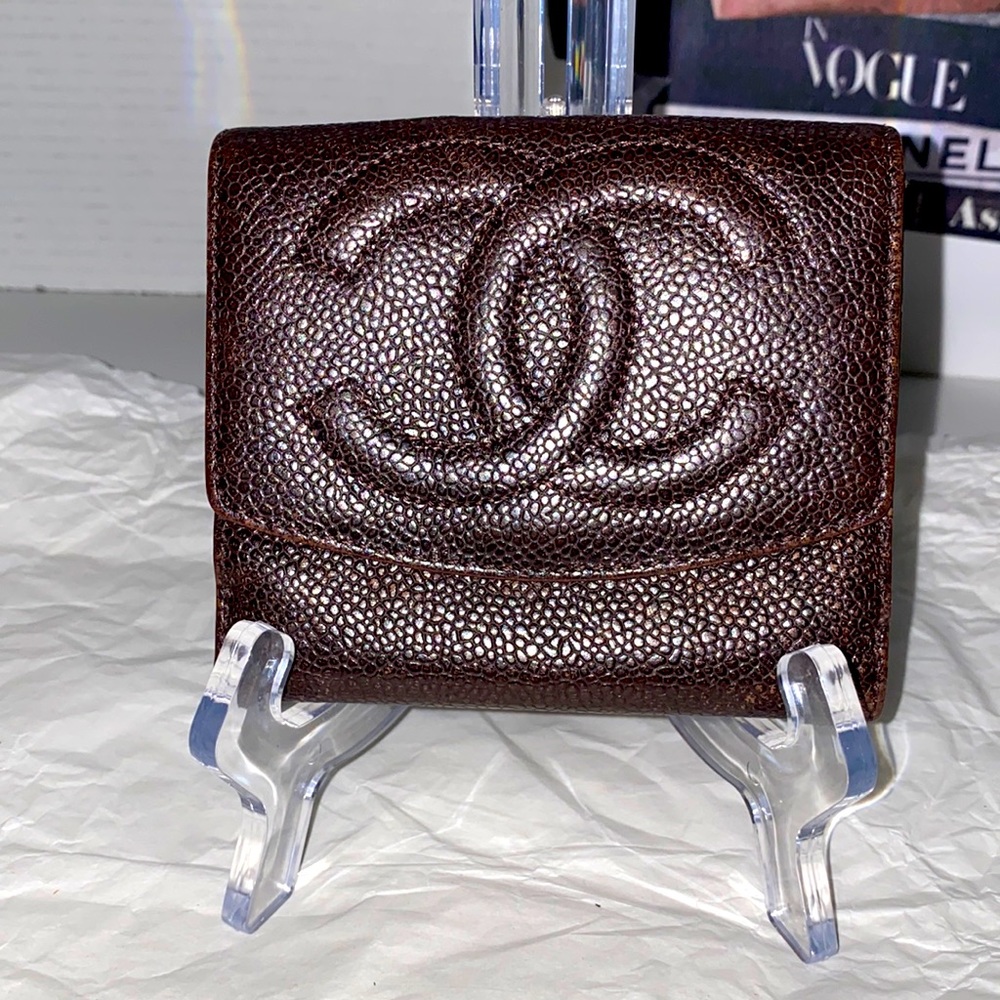 🚫SOLD 💯💕AUTHENTIC CHANEL CAVIAR SMALL BIFOLD WALLET EUC🚫💕